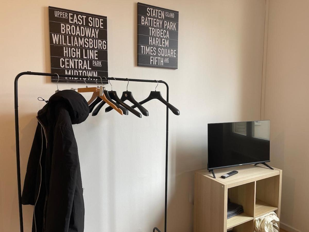 Studio Hotel Villeurbanne Centre エクステリア 写真